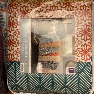 Bohemian Stripe Quilt & curtain set